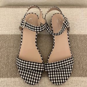 C est 1946 black & white check sandals